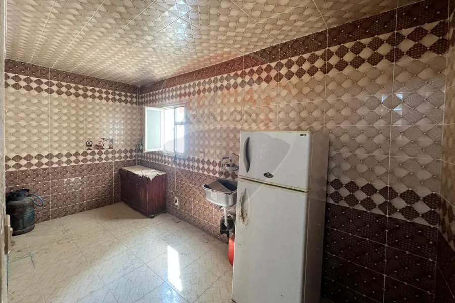 شقة للبيع 150 م المندرة (امام جامعه الدراسات الاسلاميه)