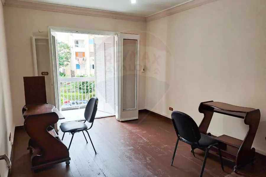 Administrative Apartment For Rent 130 m Smouha (Garden City St.)