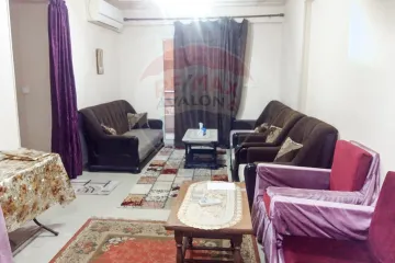 شقة للايجار المفروش  120 م العصافرة (خطوات من البحر)