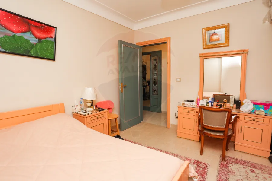 شقة للبيع 175 م المعمورة (عمارات امن الدولة)