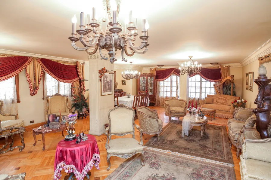 شقة للبيع 380م الشاطبى - ش بورسعيد مع كوبري الجامعة