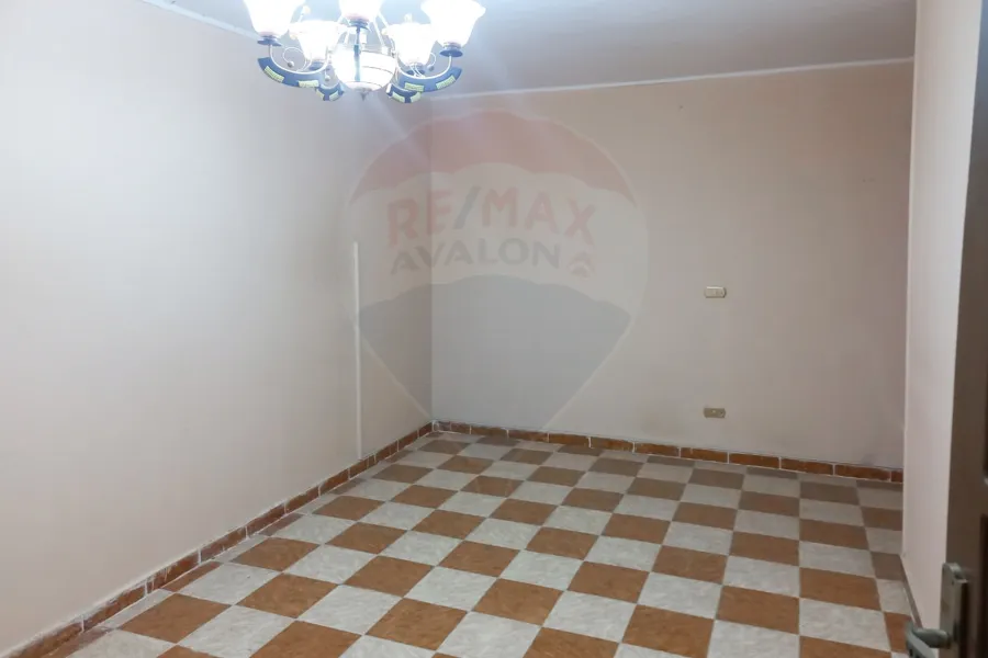 Apartment For Sale 120 m Kafr Abdo (Elfayoumy St - Next To Franciscan's School)