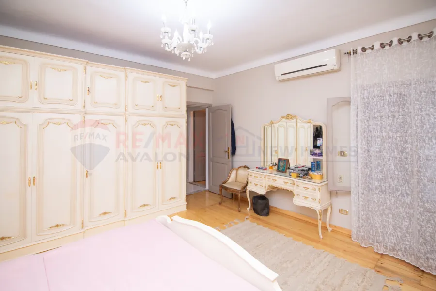 Apartment for sale 280 m Louran (Abo Qir st. - brand building)