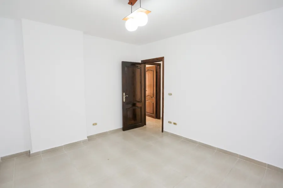 Apartment for sale 125m Camp Cesar (Abd Elmenam Sanad St.)