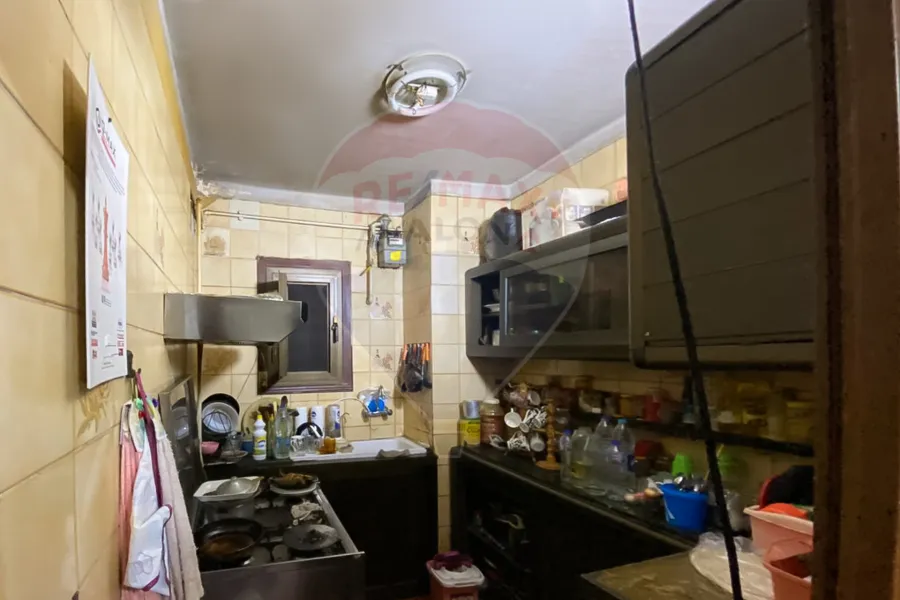 Apartment for sale 135 m Janaklis (steps from Abu Qit st.)