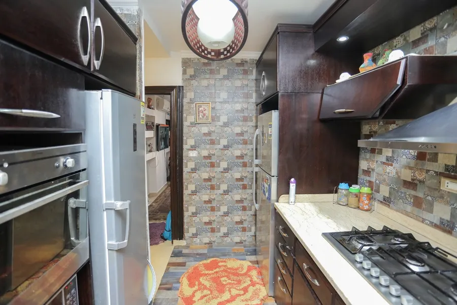 شقة للبيع 150م بسان ستيفانو