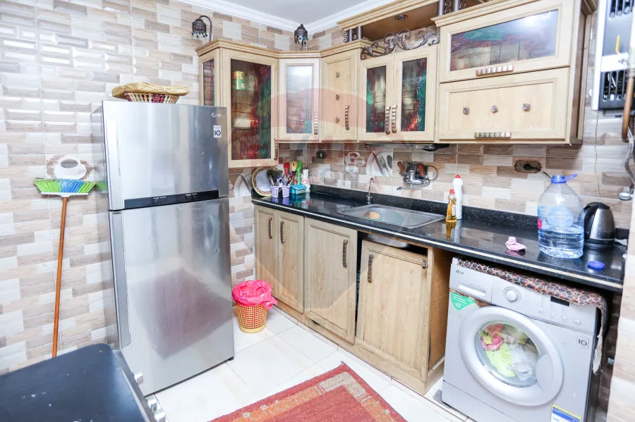 Apartment For Sale 210 m Gleem ( Steps From The Sea )