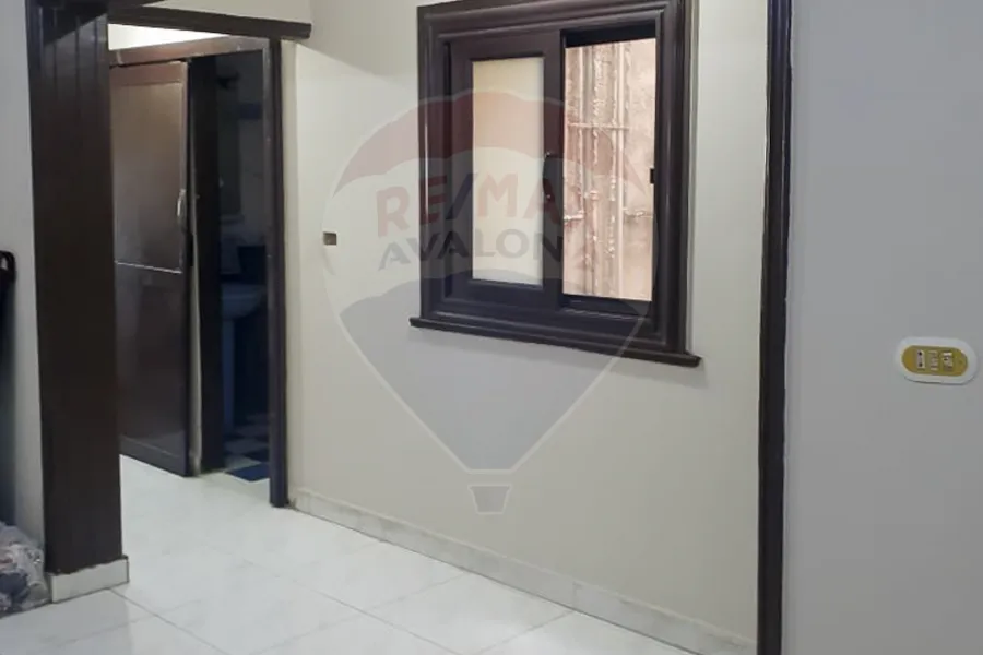 شقة للإيجار 90 م سموحة (شارع كمال الدين صلاح)