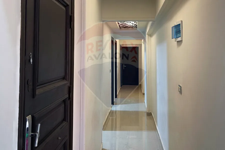 Apartment for sale 120 m Zizinia (second number from Abu Qir Street)