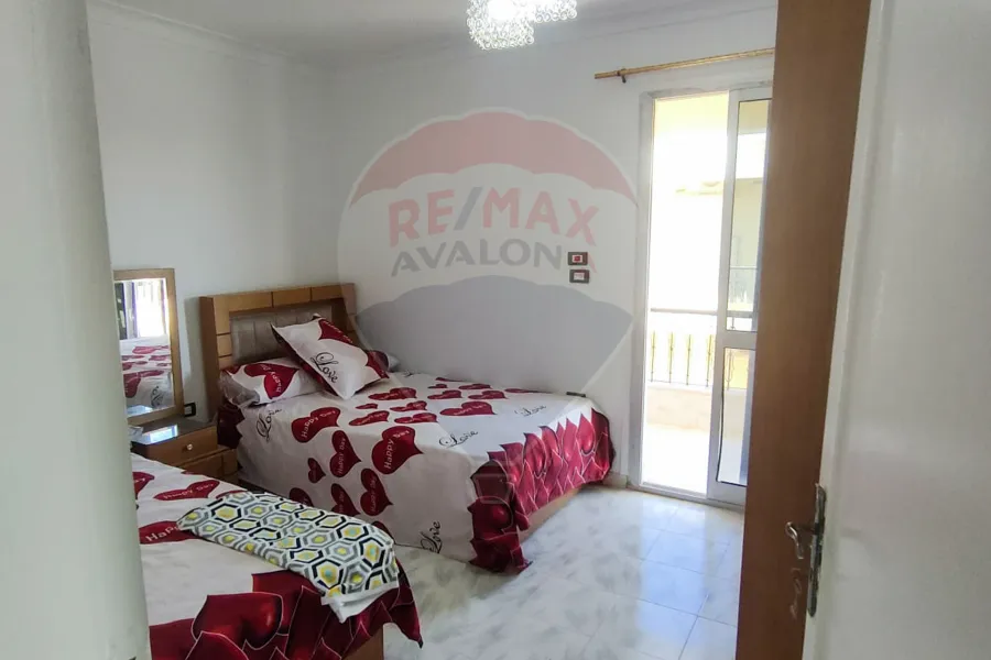 فيلا للبيع العين السخنة (لاسيرينا ريد كاربت)