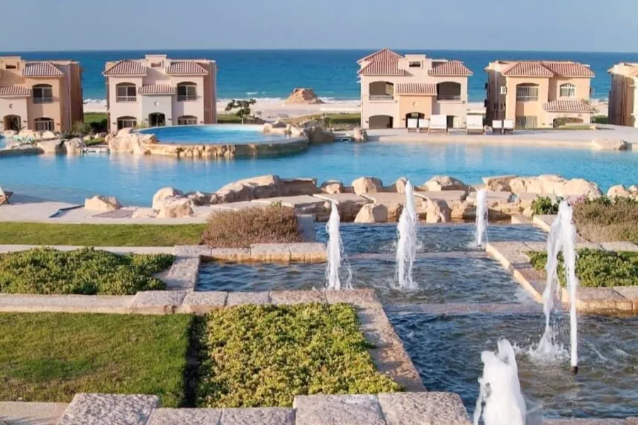 شاليه أرضي بجاردن للبيع (تلال - سيدي عبد الرحمن) 233 م