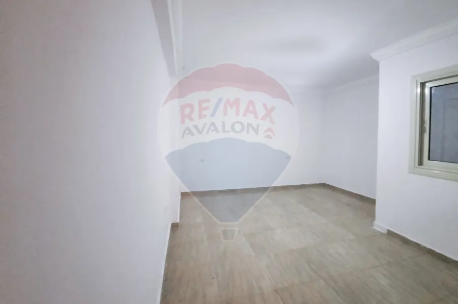 apartment for Rent 175 m Sporting (Helmy Bahgat St.)