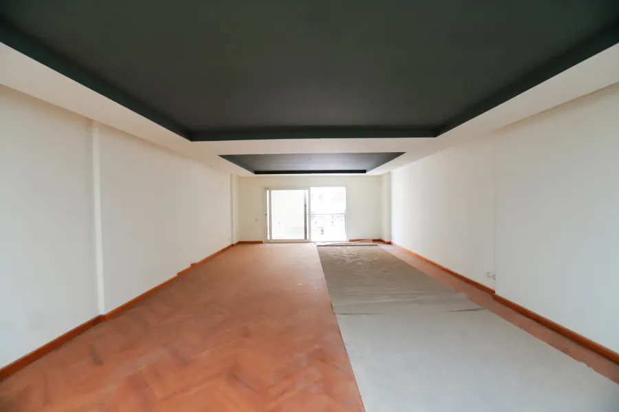 Apartment For Sale 300 m Smouha (Fawzi Moaaz St.- Seif Building)