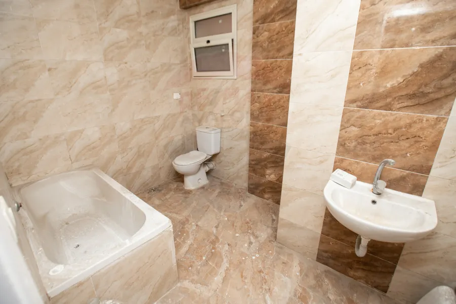 شقة للبيع 165 م السيوف (كارفور سيتي لايت)