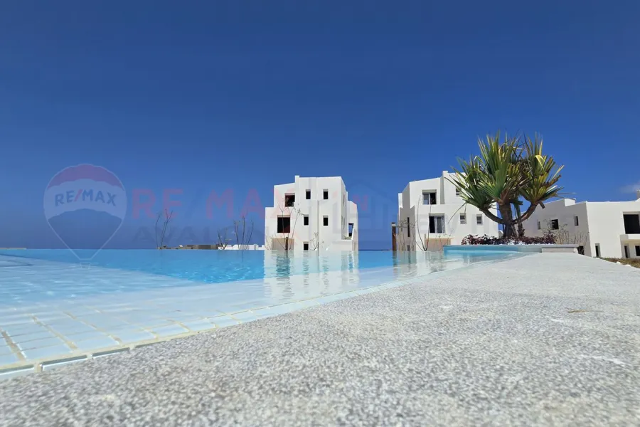 شاليه للبيع (جيفيرا - رأس الحكمة) 87 م