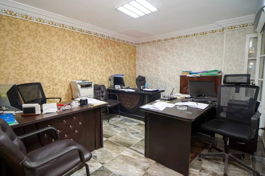 شقة إداري للبيع 146م سموحة(شارع الريادة)