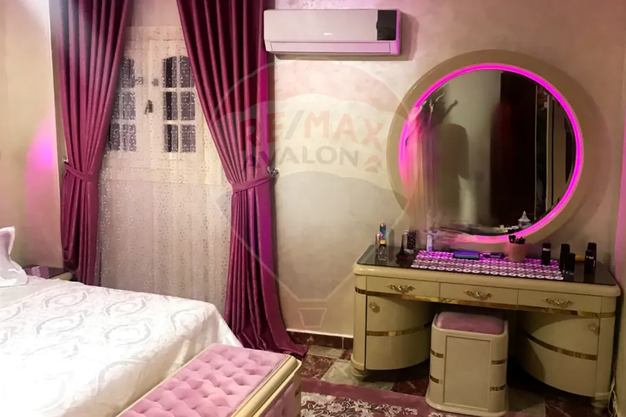 شقة للبيع 126 م المندرة (متفرع من ش جمال عبد الناصر)