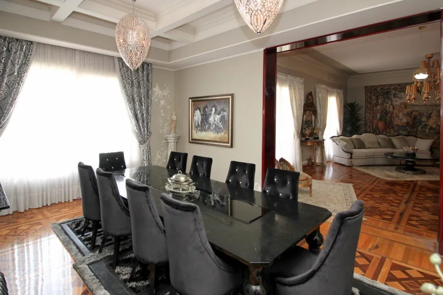 فيلا مسجلة للبيع 2800م كينج مريوط  (كمبوند  LakeSide)