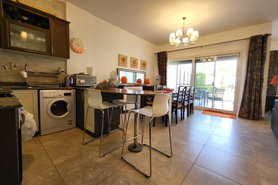 دوبلكس أرضي بجاردن  للبيع (أمواج - سيدي عبدالرحمن) 200 م