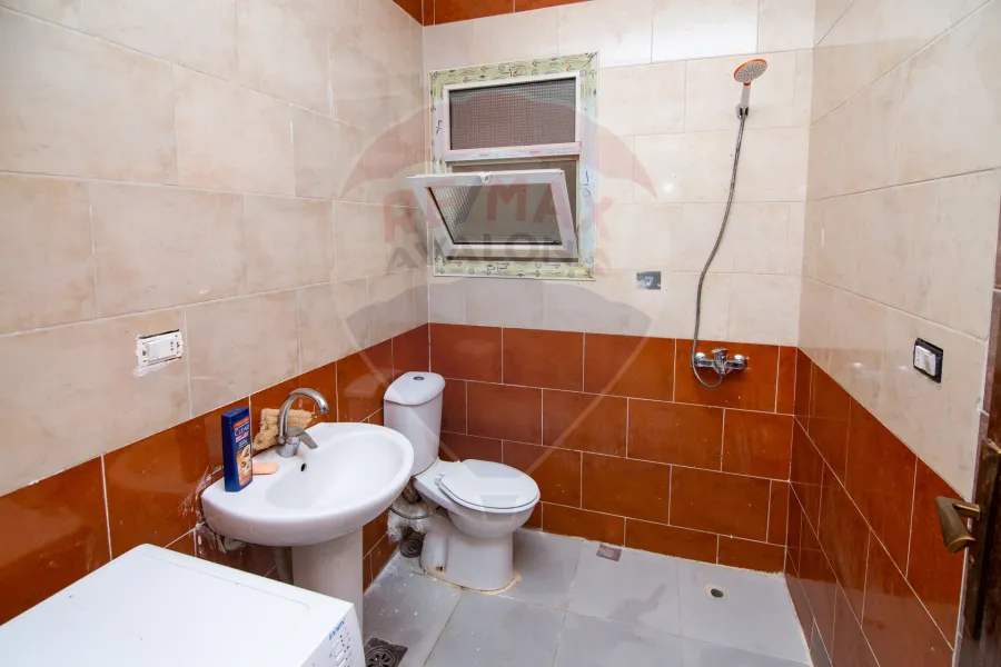 شاليه للبيع الساحل (قرية بلو فالى)