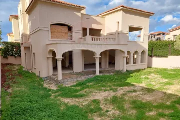 فيلا مستقلة للبيع كينج مريوط (كومباوند اليكس ويست)