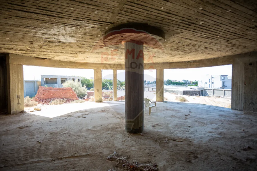 Stand alone villa for sale 2,770 m King Mariout (Beside to Bruxie's and Khattab Oasis)