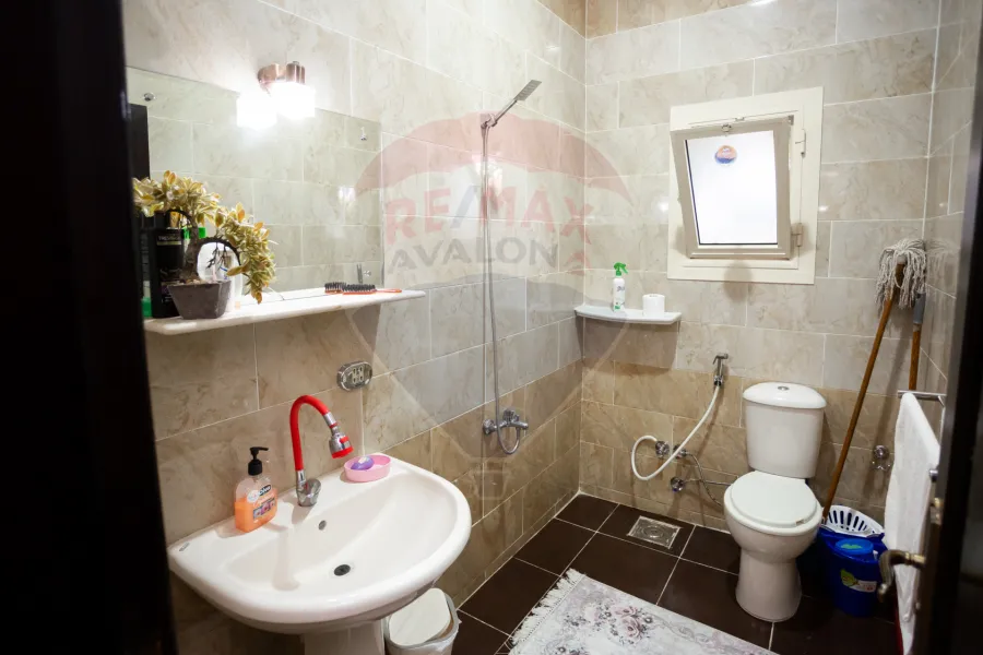 فيلا للبيع 470 م كينج مريوط (خطوات من هيلتون كينجز رانش والقرية الأوليمبية)