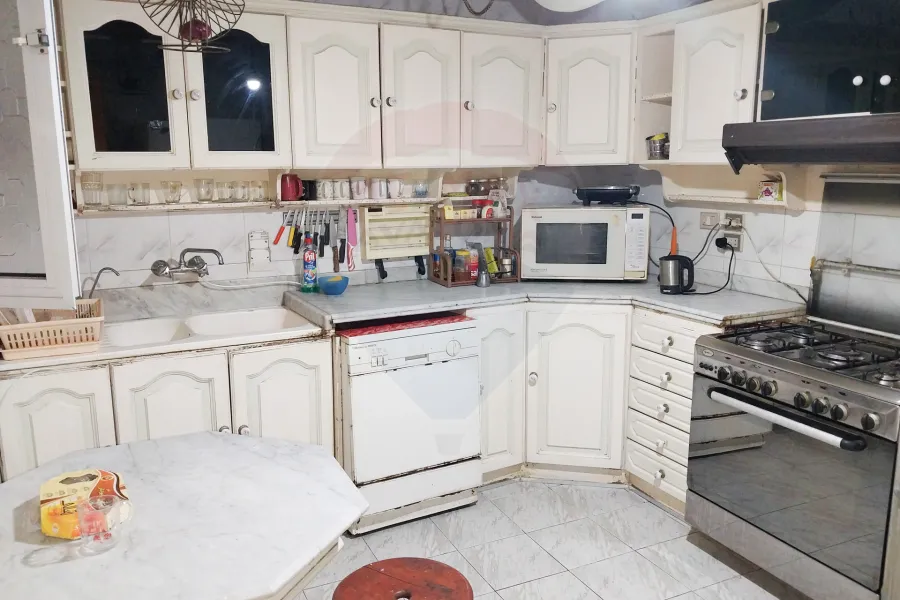 Furnished apartment for rent 180 m Saba Basha