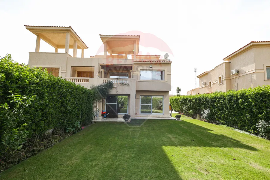 Twin House villa for sale King Mariout (Alex West - directly on the golf) 422m