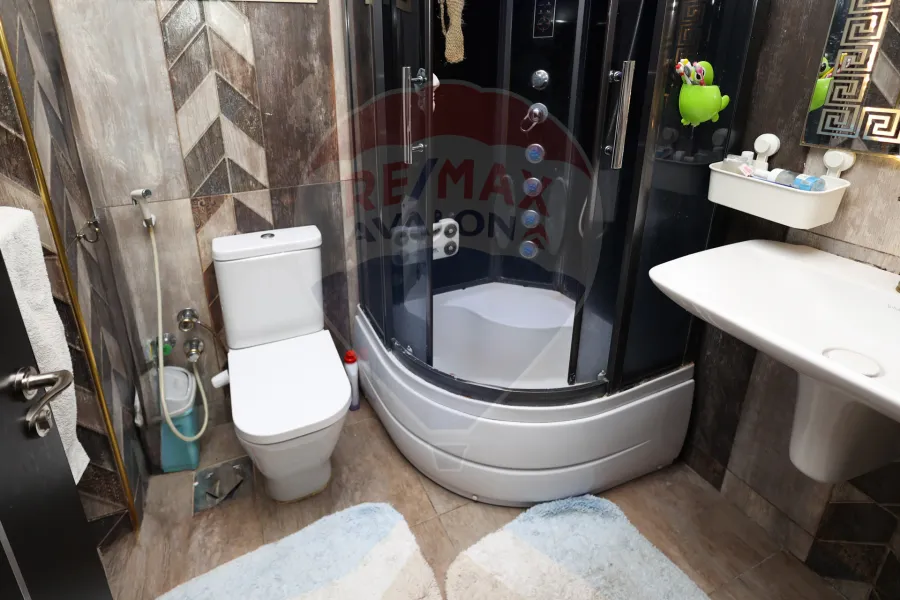 Apartment for sale 120 m Al-Syouf (Square Al-Syouf) -