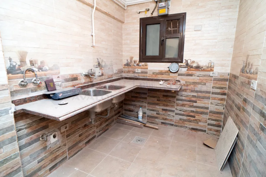 Apartment for sale 124 m Smouha (Fairoza Compound - Corner of Transport and Engineering St.)