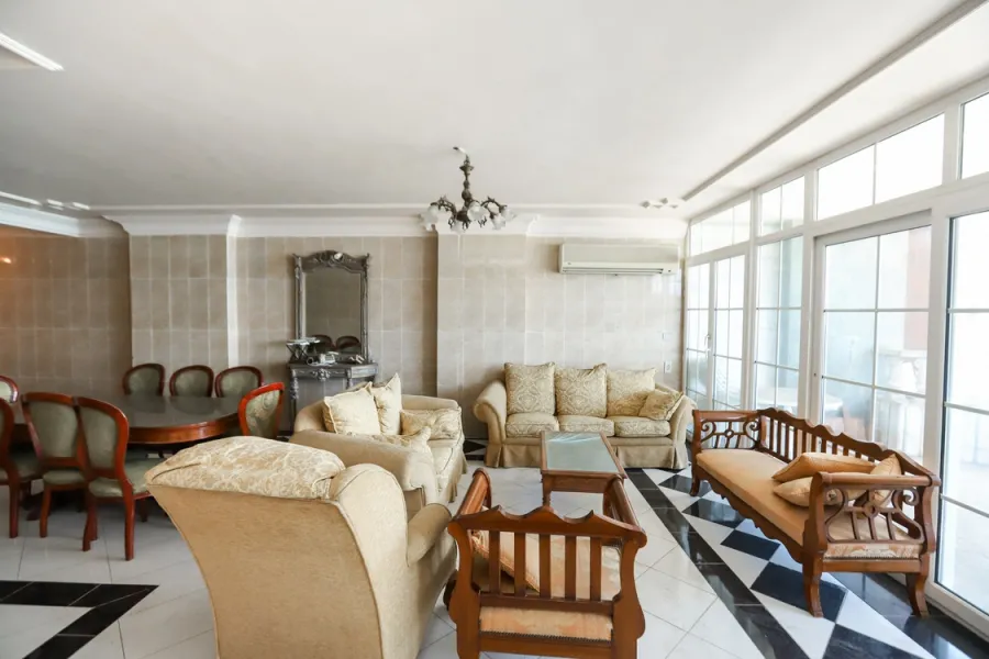 Apartment for sale 180m Miami (El-Gaish Road.)