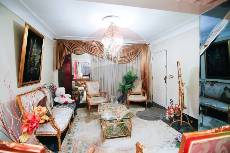 (شقة للبيع 160 م سموحة (شارع 48 متفرع من شارع 50