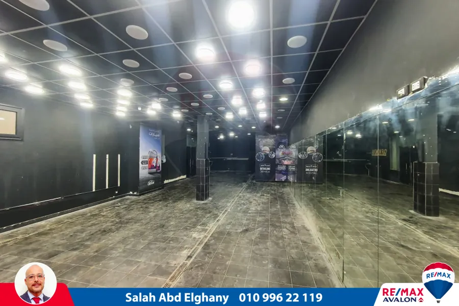Shop for rent 170 m Smouha ( parallel to Fawzi Moaaz st. )