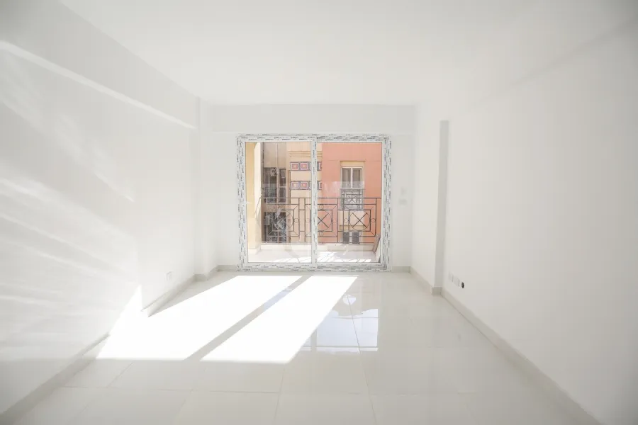 شقة للإيجار160م سموحة (كمبوند فيروزه سموحة)