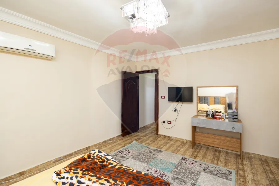 شقة للبيع 130 م  ستانلي (ش احمد فؤاد درويش)