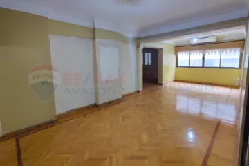 شقة للايجار 140 م سان ستيفانو (على الترام)- تصلح اداري