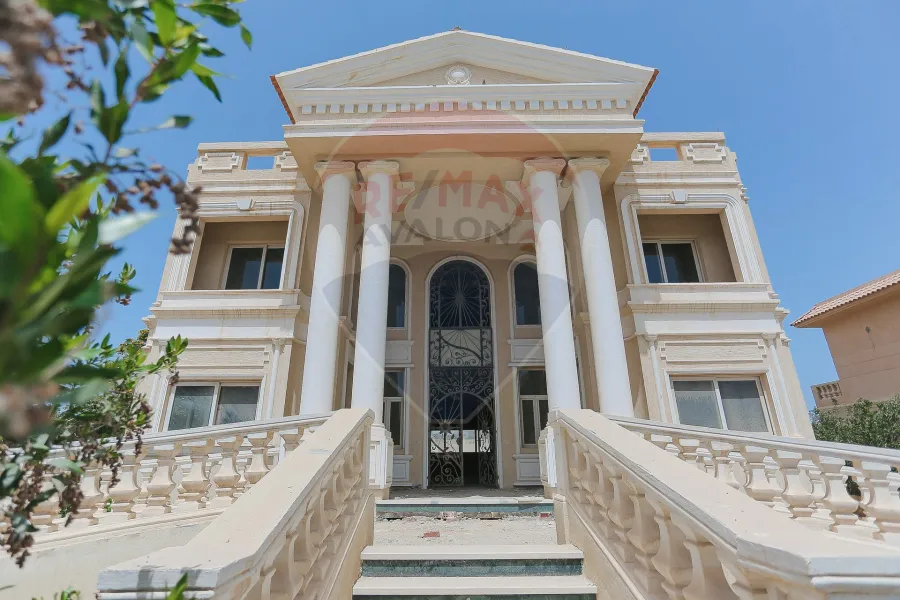 Standalone villa for sale King Mariout (Orouba Compound) 1,090 m