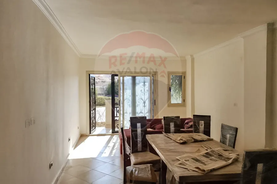 شاليه للبيع الساحل (رأس الحكمة - قرية Emirates Heights)