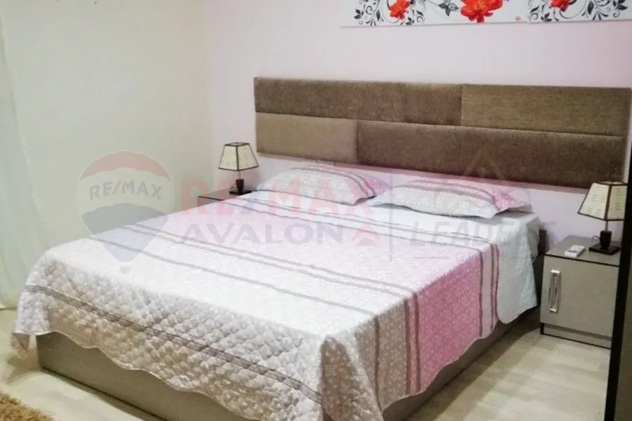 Townhouse + garden for sale (Hacienda Bay) 380 m