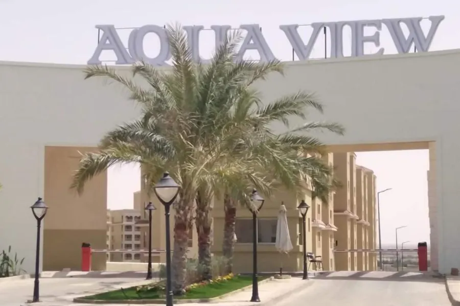 Studio for sale (Aqua view)