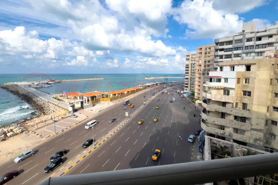 Apartment for sale 480 m Louran (directly on the sea - brand tower)