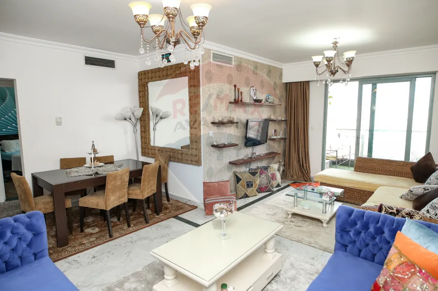 شقة للإيجار المفروش 136 م سان ستيفانو (الفورسيزونز)