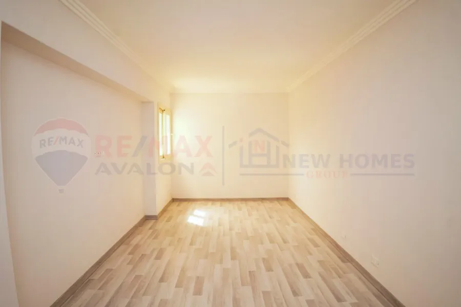 Apartment for sale 329 m Gleem (Abo Qir st.) - first residence