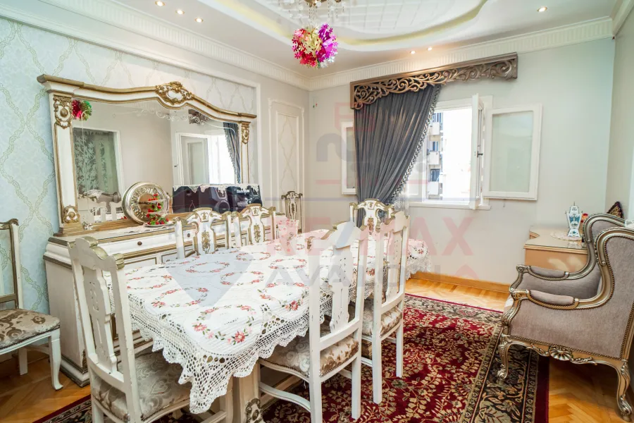 Apartment For Sale 215 m Kafr Abdo (Behind Qardahi Palace)