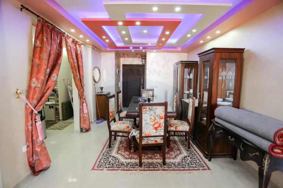 شقة للبيع 140 م جناكليس (متفرع من شارع مرتضى )