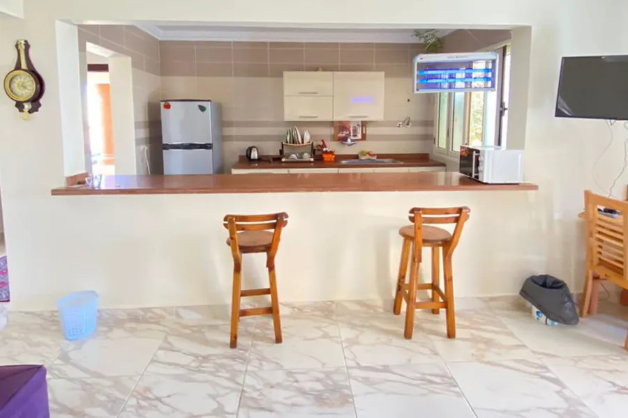 شاليه أرضي بجاردن للبيع (لازوردي باي) 140 م