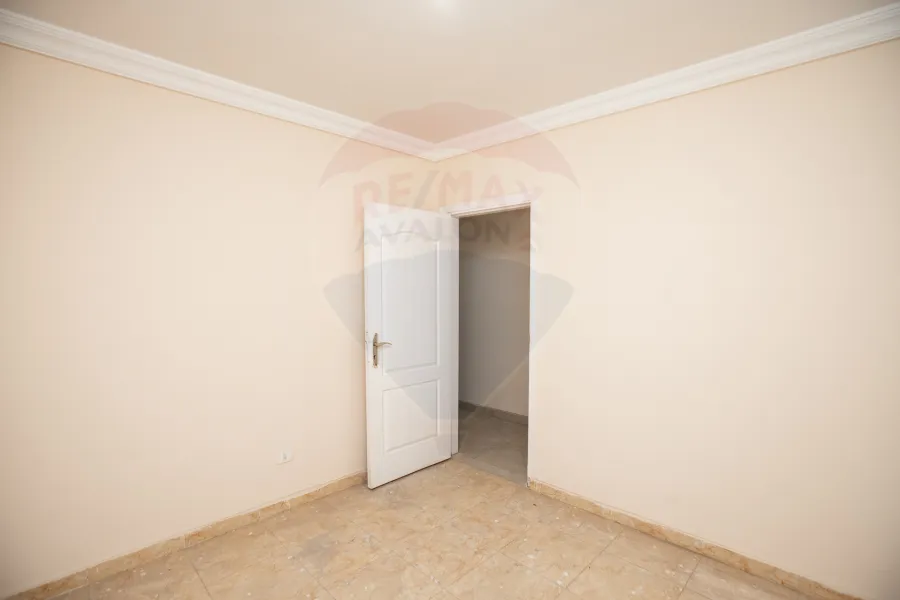 شقة للبيع 165 م السيوف (كارفور سيتي لايت)