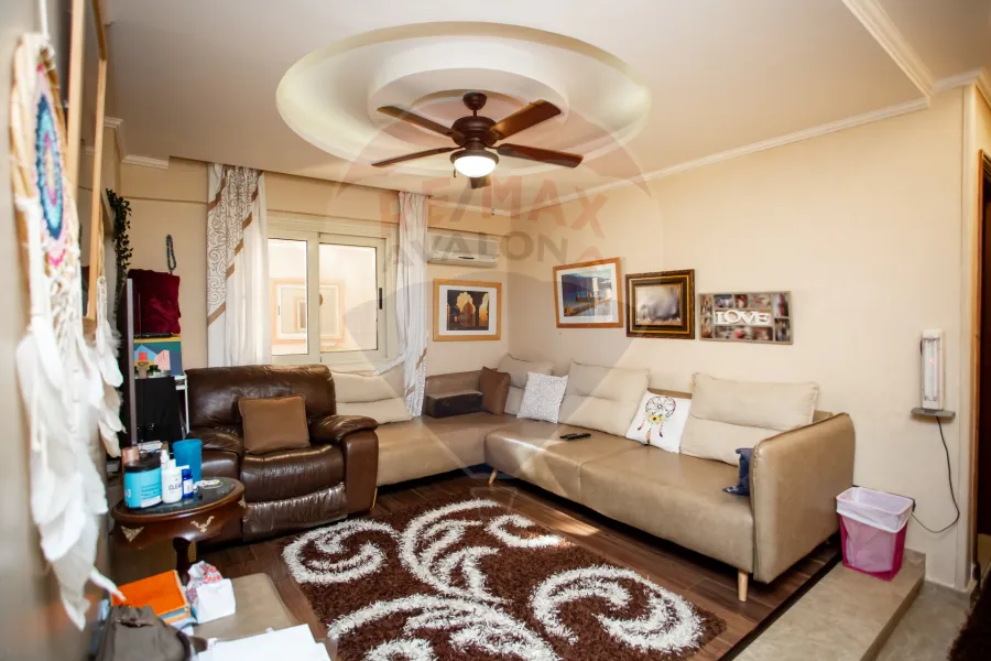 شقة مرخصة للبيع 185 م كفر عبده (ش ابراهيم شريف)