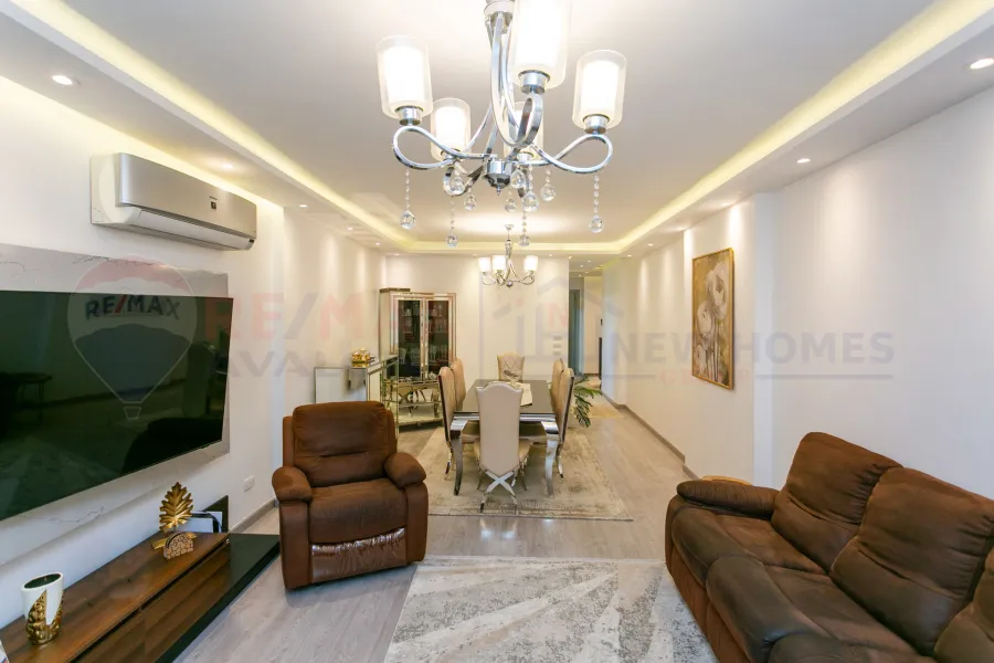 شقة للبيع 140 م كفر عبده (ش ابراهيم راجي)